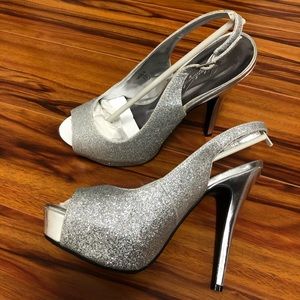 Silver prom/ wedding high heels shoes.